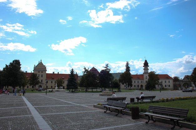 21 de agosto de 2014 la antigua ciudad ucraniana de Lviv, edificios antiguos y lugares de interés de la ciudad