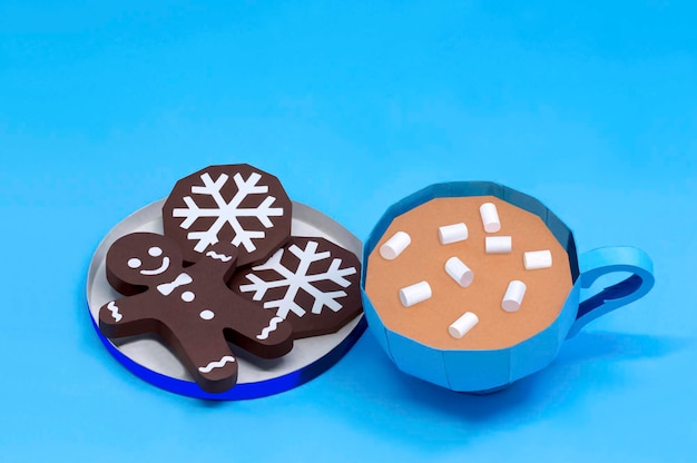 3D-Pappbecher mit heißer Schokolade und Weihnachtspapier-Lebkuchen