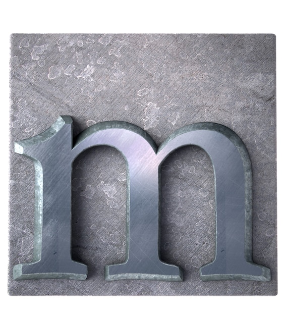 3D-Rendering eines m-Buchstabens im metallischen Typoskriptdruck