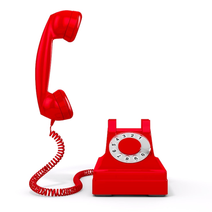 Foto 3d-vintage-rotes telefon auf weißem hintergrund