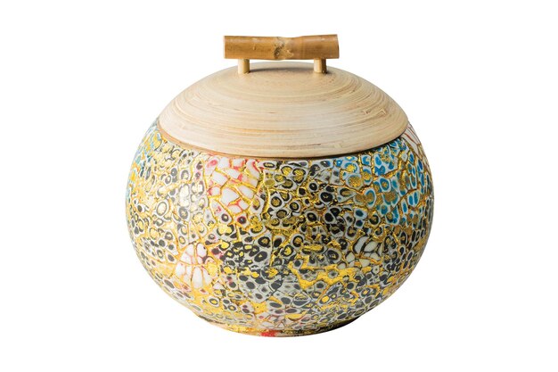 40 Olla de madera aislada en un fondo transparente