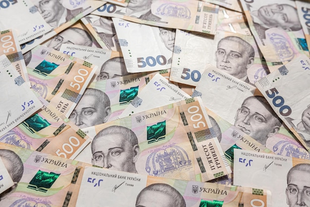 500 billetes en moneda nacional ucraniana como fondo de finanzas salario ningún pueblo UAH