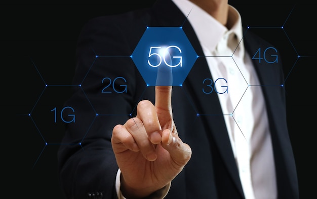 5G Netzwerktechnik. Internet-Business-Konzept.