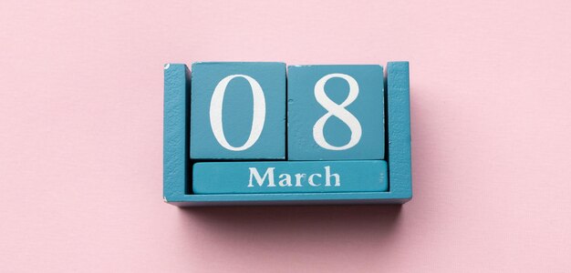 8 de marzo Calendario Día de la Mujer Calendario de bloques de madera 8 de marzo y concepto del Día de la Mujer