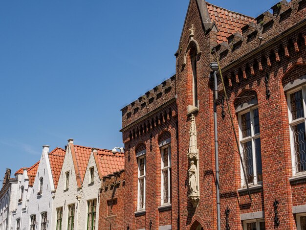 Foto a antiga cidade de bruges, na bélgica.