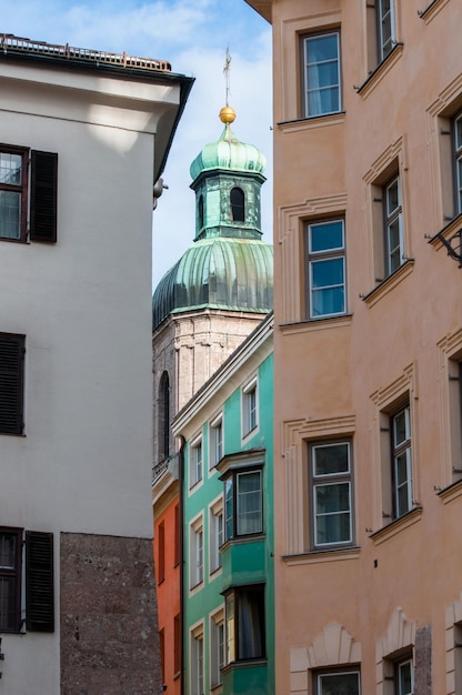 A arquitetura da cidade austríaca de Innsbruck.