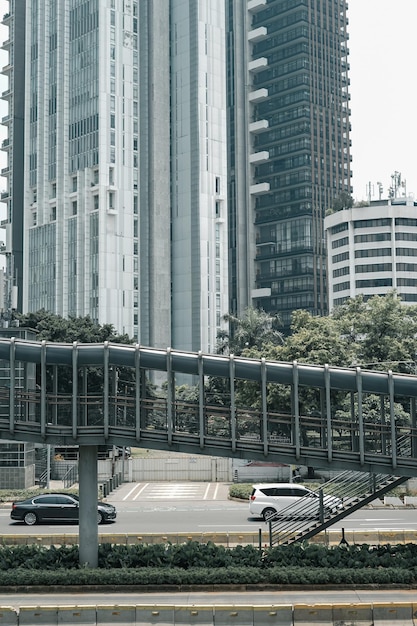 Foto a atmosfera da rodovia na cidade