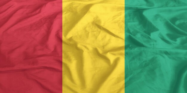 A bandeira da Guiné a agitar de perto