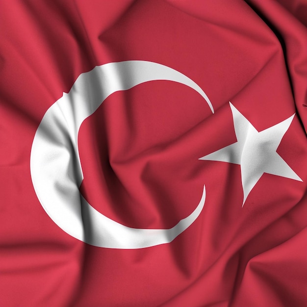 A bandeira da Turquia treme com suas cores distintivas