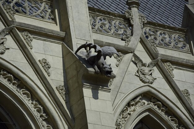 A BASÍLICA DA NACIONAL É UMA IGREJA CATÓLICA ROMANA LOCALIZADA NO CENTRO HISTÓRICO DE QUITO