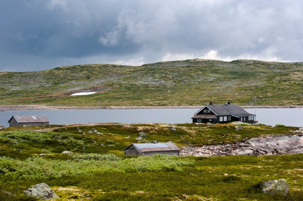 A bela paisagem da Noruega no verão de 2014