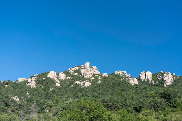 A bela paisagem natural da montanha Laoshan em Qingdao