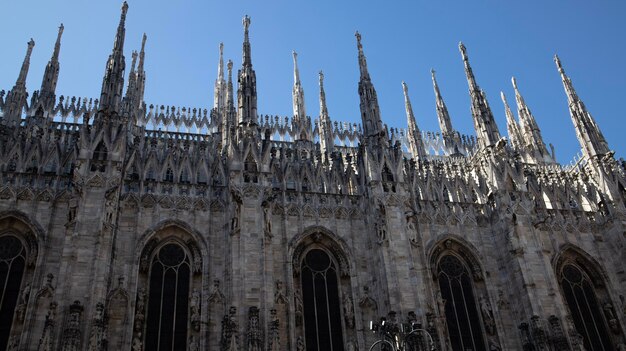 A catedral do duomo em milão