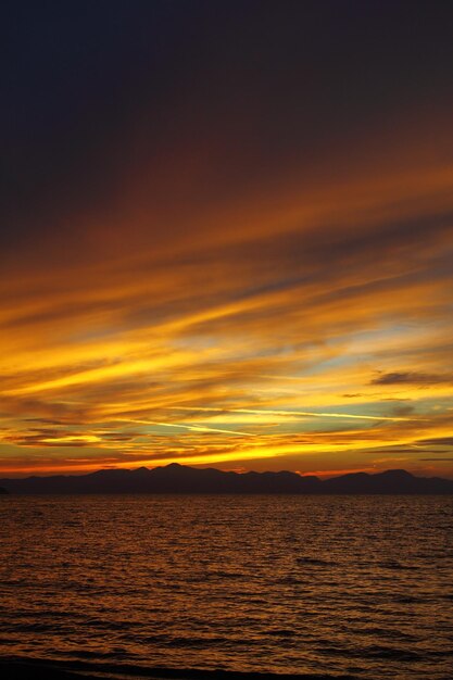 A cidade costeira de Turgutreis e os pôr-dos-sol espetaculares