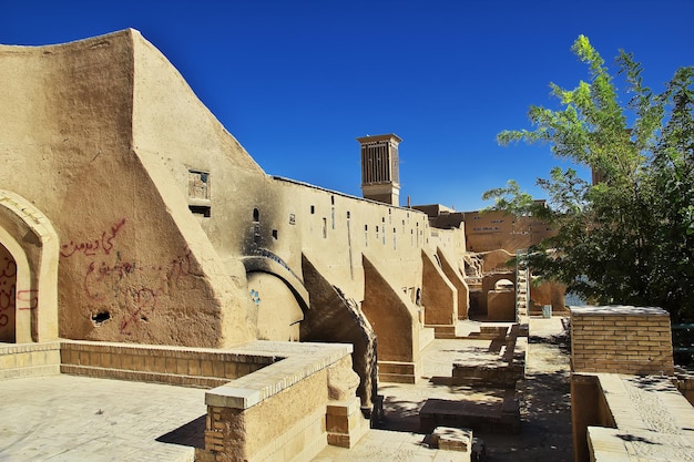 A construção da antiga cidade de Yazd, no Irã