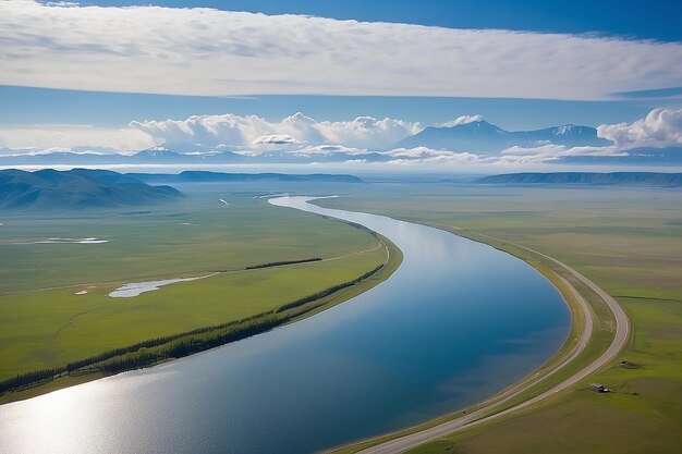 Foto a estrada ao longo do lago dukhovoe do ar o lago baikal está à distância a república de buryatia