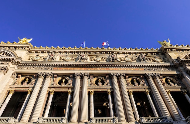 A fachada do Palais Garnier Opera Paris