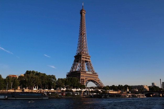 A famosa Torre Eiffel Paris França