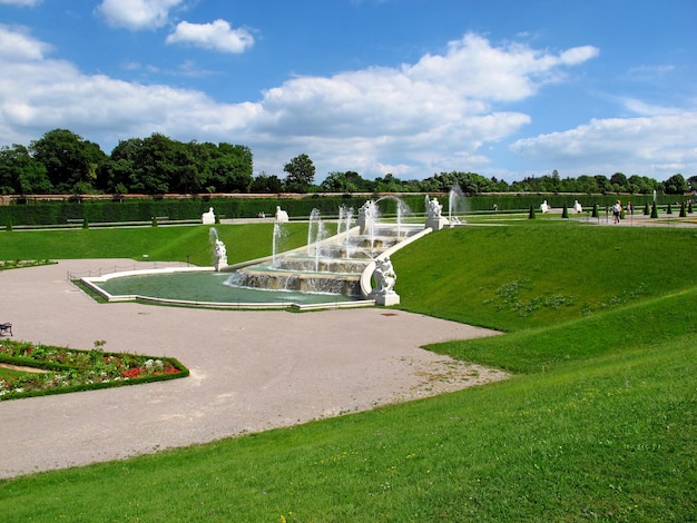 A fonte do palácio de Belvedere em Viena, Áustria