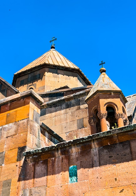 Foto a igreja de santa gayane em vagharshapat, armênia