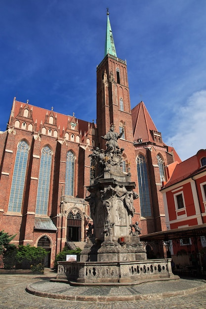 A igreja na cidade de wroclaw, na polônia