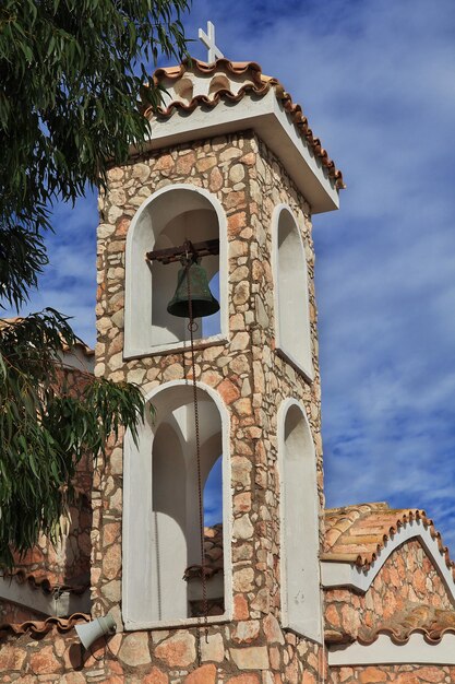 A igreja na colina em protaras chipre