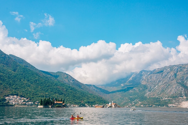 A ilha de gospa od skrpjela kotor bay montenegro