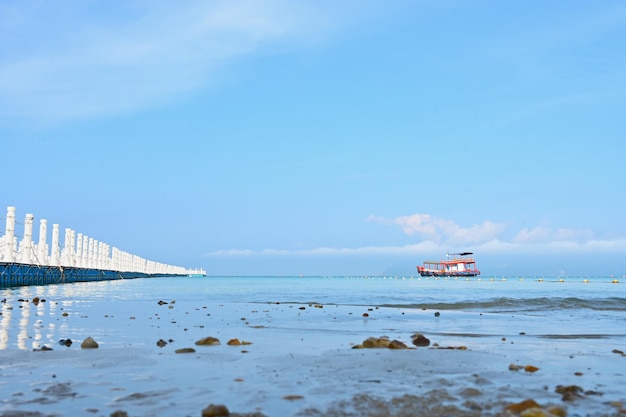 A ilha de Koh Samet na TailândiaRayong