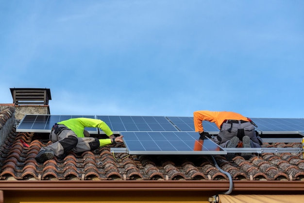 Foto a instalação de painéis solares representa uma economia de energia muito significativa