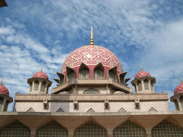 A mesquita em Putrajaya Malásia