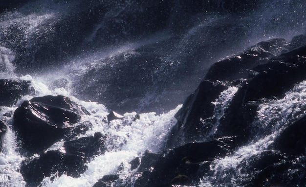 Foto a onda do mar a textura do rio na natureza