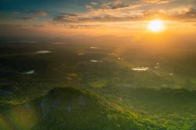 Foto a paisagem de sri lanka do alto