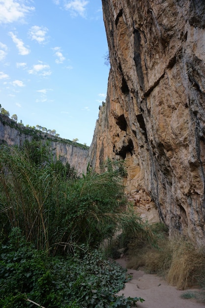 A parede do cânion é uma formação rochosa natural.