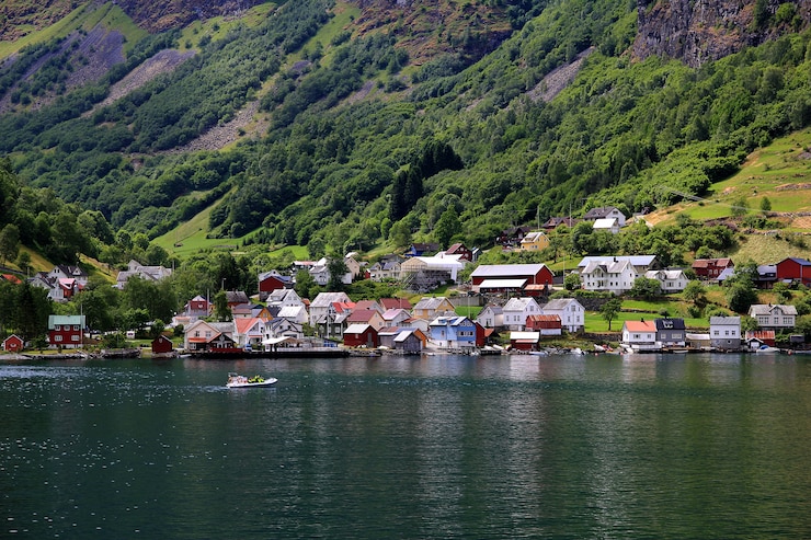 Foto a pequena vila em sognefjord, noruega