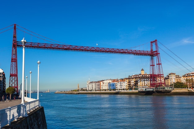 A ponte do transportador de suspensão Bizkaia Puente de Vizcaya em Portugalete Espanha A ponte que atravessa a foz do rio Nervion