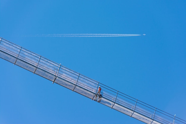 A ponte suspensa pedestre chamada Highline 179 em Reutte, a mais longa 406 metros, na Áustria