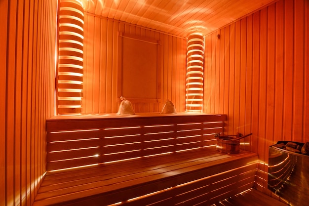 A sala de sauna no complexo de bem-estar