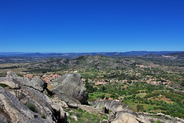 A serra de Monsanto em Portugal