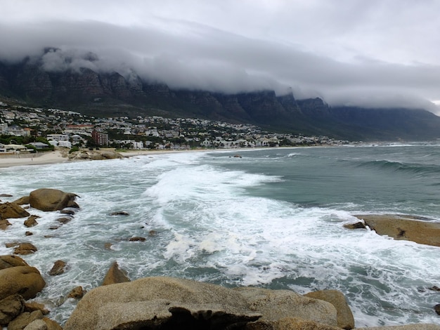 A tempestade em doze apóstolos Oceano Atlântico África do Sul