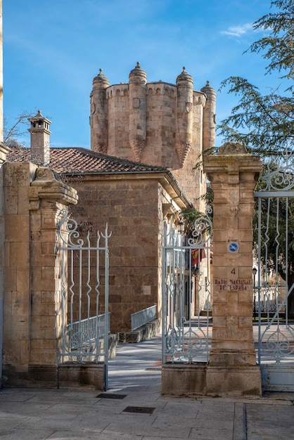 A Torre Clavero no centro histórico da cidade de Salamanca