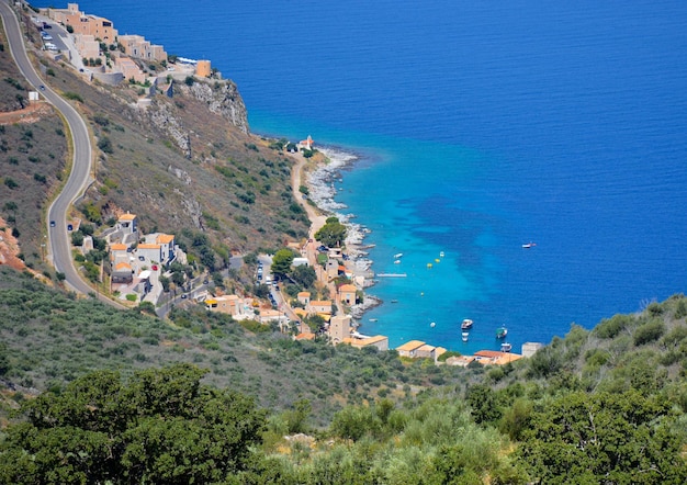 A vila resort de Limeni no Peloponeso na Grécia