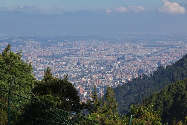 A vista em Bogotá do Monte Montserrat, Colômbia