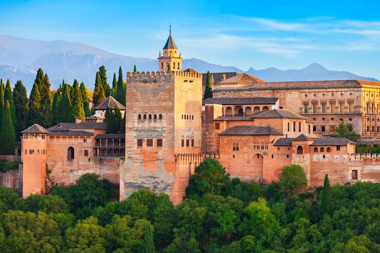 Foto a vista panorâmica aérea da alhambra, em granada, espanha