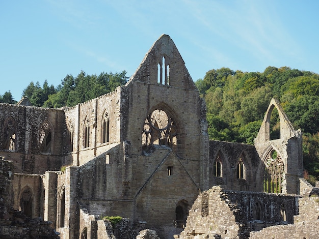 Abadía de Tintern (Abaty Tyndyrn) en Tintern