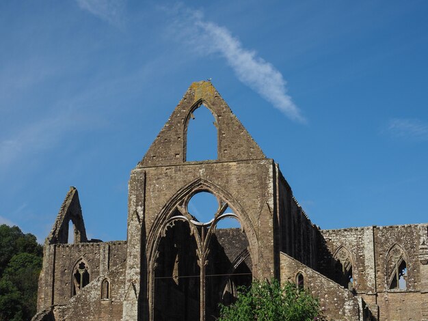 Abadía de Tintern (Abaty Tyndyrn) en Tintern