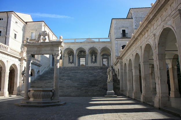 Abbazia di montecassino contra o céu