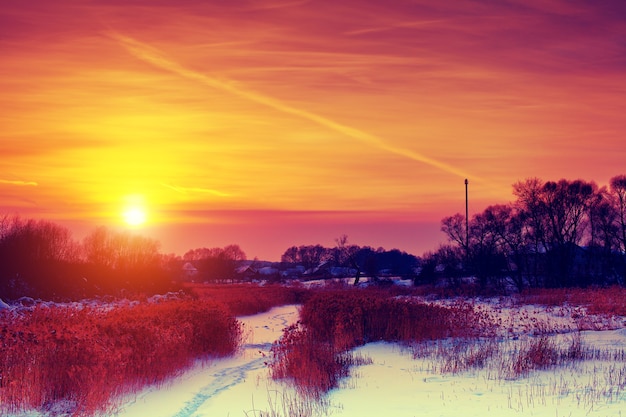 Abend ländliche Schneelandschaft