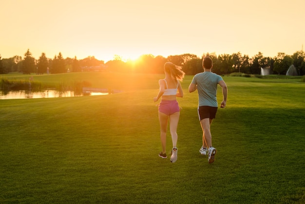 Abends Joggen im Freien