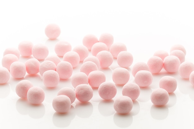 Abgerundete rosa Bonbons