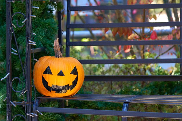 Abóbora amarela Parece um demônio Conceitos de Halloween Horror